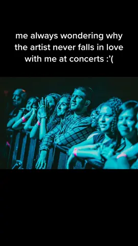 i just wanna live out my 12 year old dream :’( #fyp #foryoupage #xyzcba #concert #drake #viral #fypシ