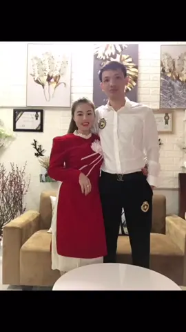 Thực ra chẳng ai sinh ra đã hợp nhau chỉ là duyên nợ nên chúng ta phải ở bên nhau thôi 😍