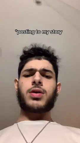 #greenscreen for cancelling purposes this is a joke them rolls b hittin 🤤