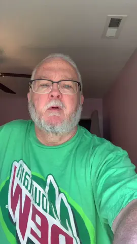 #sober #indiana #fellowship #60 #single #dadbod #Beard￼ #greatfeeling