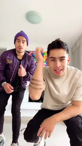 Pastillas para la depresión de mujeres !! 🔥🔥😂😂 @quinayo_ #dance #fyp