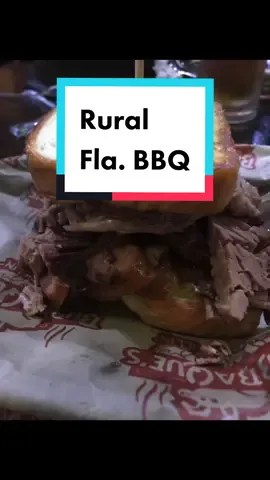 Rural Florida BBQ at BubbasBbq #bbqdinner #floridabbq #ruralflorida #pulledpork #eatingbbqpork