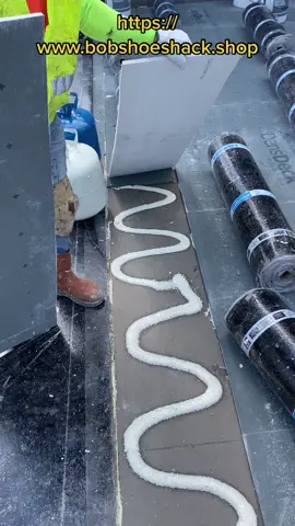 #exito #workhardplayhard #workinprogress #decking #foamboys #constructiontips #handyman #LifeHack