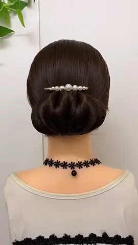 This hairstyle goes well with any outfit #beauty #hairstyles #fyp