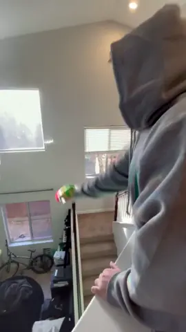 he watch over 🤠