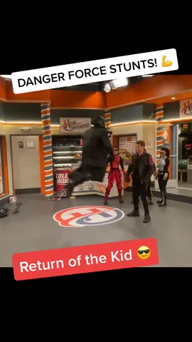#STUNTS 😎 #DANGERFORCE #jacenorman  #mikecaron #director #behindthescenes #nickelodeon @miss.dana.heath