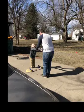 Practicing how to skate board with daddy 💙.🛹 #fyp #Skateboarding #trick #grandson #kidsoftiktok