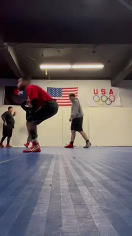 I’m working on it #nowlookatthis#greenscreenvideo #wrestling #fail #backflipfall