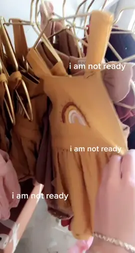 I CAN’T WAIT (but i can wait) FOR THE DAY I GET TO DRESS MY BABIES AHH