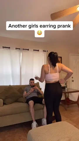 We got him 😳🤣 #fyp #foru #skits #prankwars #couples #viral #newchallenge #trending #relate #xyzbca #girlfriend #reaction #jokes #funny #bae #pareja
