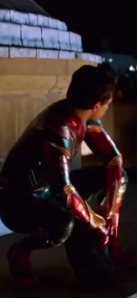 “Everywhere I go.. I see his face...💔” #endgame #ffh #rdj #tomholland #fyp #peterparker #tonystark