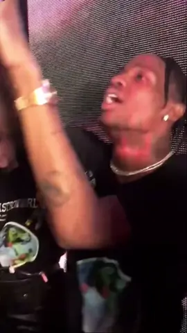 DOWN TO EARTH🤎 #gallery #travisscott #kyliejenner #kylie #wakeup #weekend #theweekend #astro #astroworld #astrology #fail #f