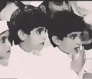 الشيخ راشد بن محمد بن راشد ال مكتوم الله يرحمه مع شقيقه سمو الشيخ حمدان بن محمد بن راشد ال مكتوم❤️🇦🇪🤲🏽