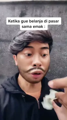 Ini salah satu alasan kenapa kita harus sama emak kalau kepasar😂 | ig : Adinsyach #realita #fypシ
