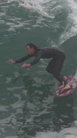 Up close and personal with @brad_domke #surfing #skimboarding #waves #ocean #surf #surfing #surfer #skimboarding #planetearth #foryou #skimboarder