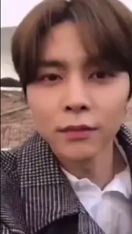 HeH wHaT aRe YoU dOiNg? 😭😭 #fyp #nct #nct127 #johnnysuh