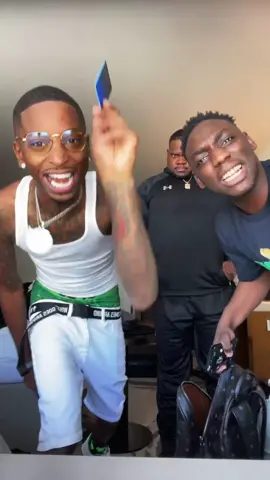 #cashoutdancechallenge 🤣🤣🔥🔥 we late but hey