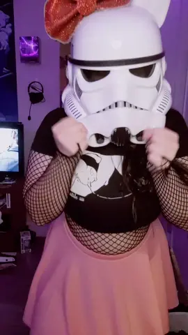 I'm back 😜🥴 #kawaii #hellokitty #thicgirl #stormtrooper #lasvegas #fyp #foryoupage #starwars #iiiiclothing #thirsttrap #kittytrooper #thickthighs