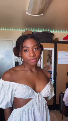sorey im really feeling myself today🥱 #fyp #SourPatchPrankFund #blackgirl #GodzillaVsKongRoar