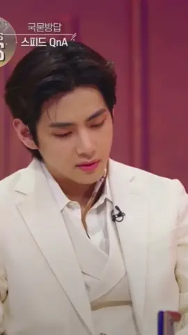 taehyung sneeze in the middle of interview 🤣🤣🤣😂 #fyp #bts #foryoupage #방탄소년단