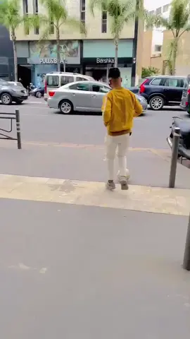 police👮🏻‍♂️هههه بنات بلادي طلعو كوااايرية🔥⚽️😂🇲🇦#football (prty1) casablanca لا تنسى حركة الأكسبلور