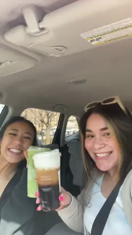 wknd recap 🤠 #morningvlog #coffeerun #bestievibesonly #chicago #chicagolakefront #Vlog #dailyvlog #dayinmylife #minivlog #springday #downtownchicago