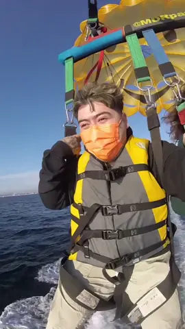 I took this sweet homeless man parasailing for his dream birthday wish 😭🔥💕🙏🏼 #birthday #easter #baseballisback #sheesh