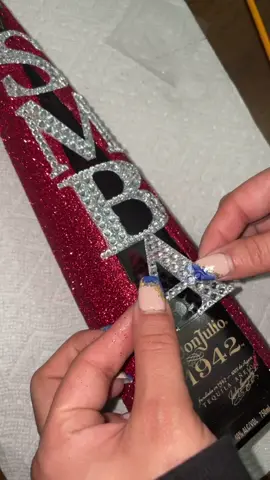 Made this for my cousins bday I’m obsessed I wanna make one for myself lol 😍✨ #DIY #fyp #1942 #glitter #diyglitterbottle #birthday #chicago