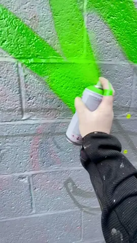 Painting in Dublin #foryou #art #artist #spraypaint #graffiti