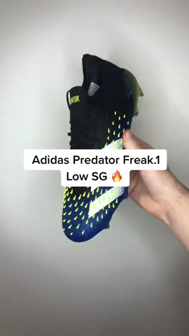 Adidas Predator Freak.1 Low SG 🔥 DM to purchase 📥 #premierboots #footballbootscheck #footballbusiness #footballtiktok #adidaspredator #soccercleats