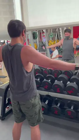 เราต้องรอด @fitnessfirstthailand #Gym #Fitness #workout