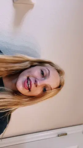 oop i love my blonde hair #AerieREAL #bleachathome #fyp