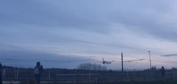 #avgeek #aviation #manchesterairport #landing #airplane #xyzbca #fyp #viral #trending