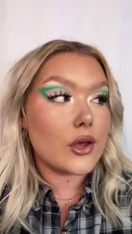 Used @sheglam “spring it on palette” 🍀 #fyp #foryou #sheglam #JustAddBriskZero #AerieREAL