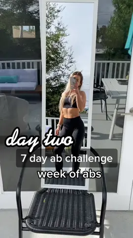 this one burnssss 😩  #abchallenge  #outdoorworkout #athomeworkout