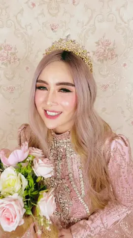doa'in Tika yaa, biar sebahagia @attahalilintar & @aureliehermansyah10 Happy Wedding pasangan AHHA 😍 / tika lagi ikut audisi Miss World 🤣 Full di YT