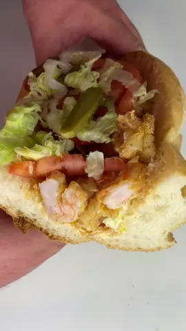 Shrimp po’ boy #TheChallengeAllStars #learnwithme  #poboy #shrimp #nola #tiktokfood #tiktokfoodie #sandwich #ceo #Foodie @southernvibin @ralphthebaker