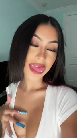😜