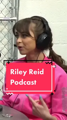 We talked to Riley Reid about becoming a mom @reideveryday #nojumper #rileyreid @lenatheplug @adam22