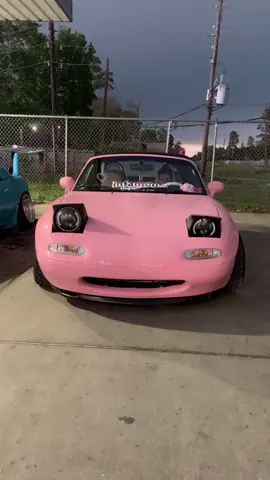 😄 wait for it!! #fyp #miata #mx5miata #pinkcar #kawaii #cute #foryou #cartiktok #miata