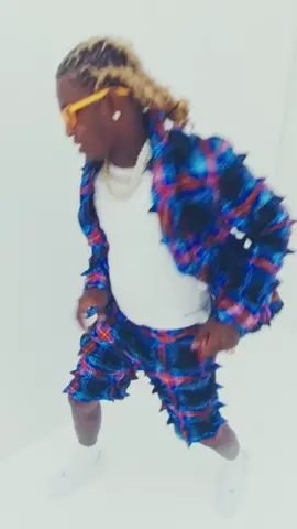Ski ⛷ video out now