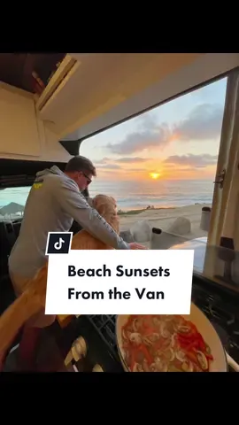 Margaritas & Dinner with a view...yes please. #vanlife #vanlifesquad #vanlifers #fypシ #fy #foryou #foryoupage