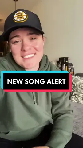 Presave “Overnight Sensation”- link in bio #fyp #viral #samhunt #vinylclub #takeabite #WidenTheScreen #thrifting #lesbiansinger #lgbt #villain