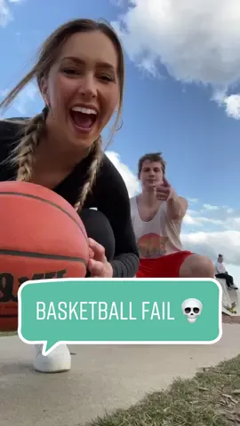 Wait for it 💀💀 @siryacht #toosieslide #basketballfail #funnytiktokfail IB: @kynleeedwards1