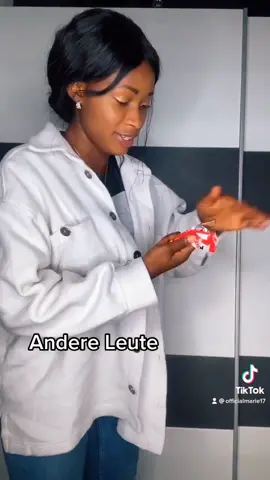 Wer von den beiden bist du?😂 #teeammarie #fy #viral #joke #challange