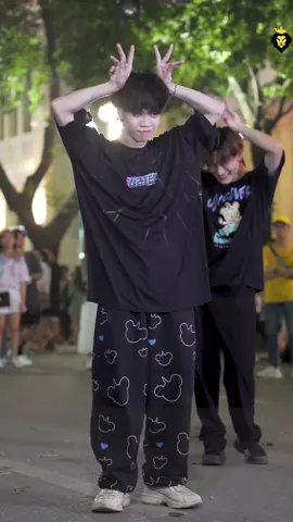 Phép thuật winx e ve ri goee 🦋🦋 @killuakionx96 #kionxdanceteam #phepthuatwinx #fyp #spx