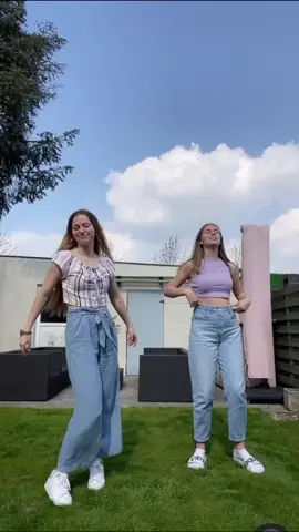 Shadowbanned again, but we keep posting @jitskexxx #fyp #foryou #trend #viral #tiktok #friends #dance