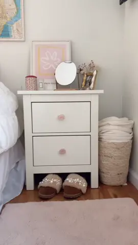 Wanted to introduce my bedside table :) got the most basic ikea option and added crystal knobs to make it my own!! #bedsidetable #bedsidetableideas