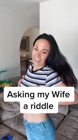 It’s legs, it’s definitely legs 😂 #couple #husbandwifecomedy #married #wife #husband #riddle