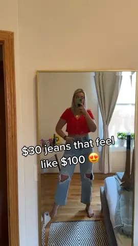Shoutout @abbybaffoe with the rec 😍 #tallfashion #midsizegal  They’re the Loose Straight High Jeans from H&M. Go to Abbey’s profile for the link!